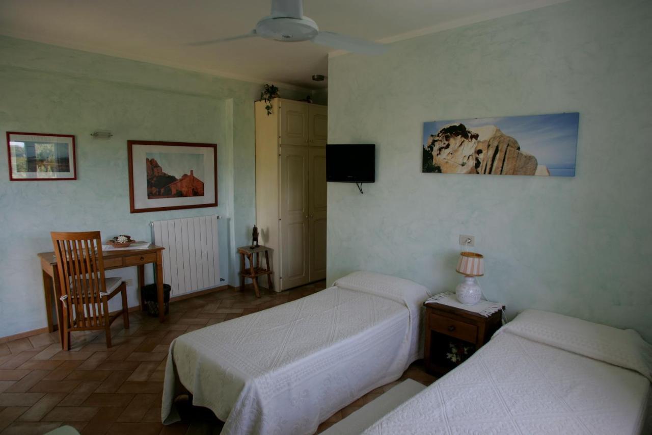 Hotel Lu Pastruccialeddu à Arzachena Extérieur photo